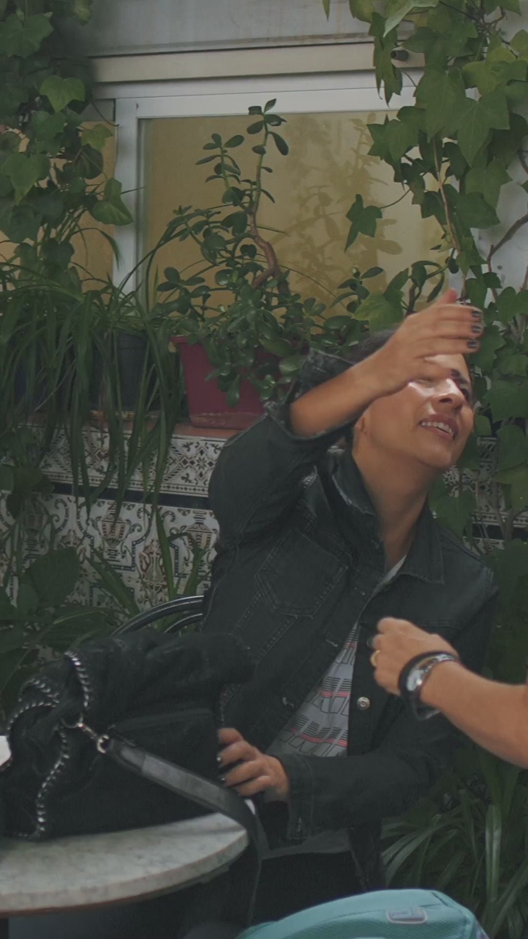 Cargar video: 